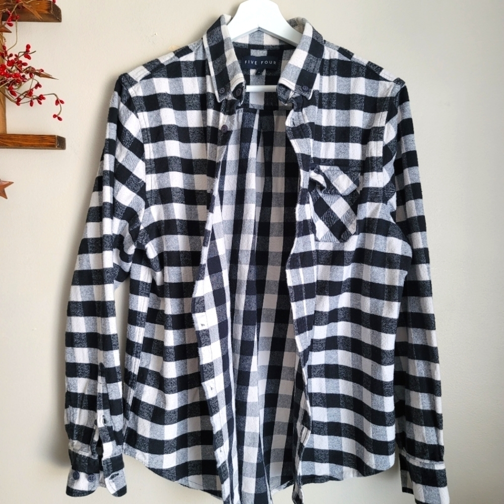 Five Four Flannel Plaid Button Down Shirts Long S… - image 5